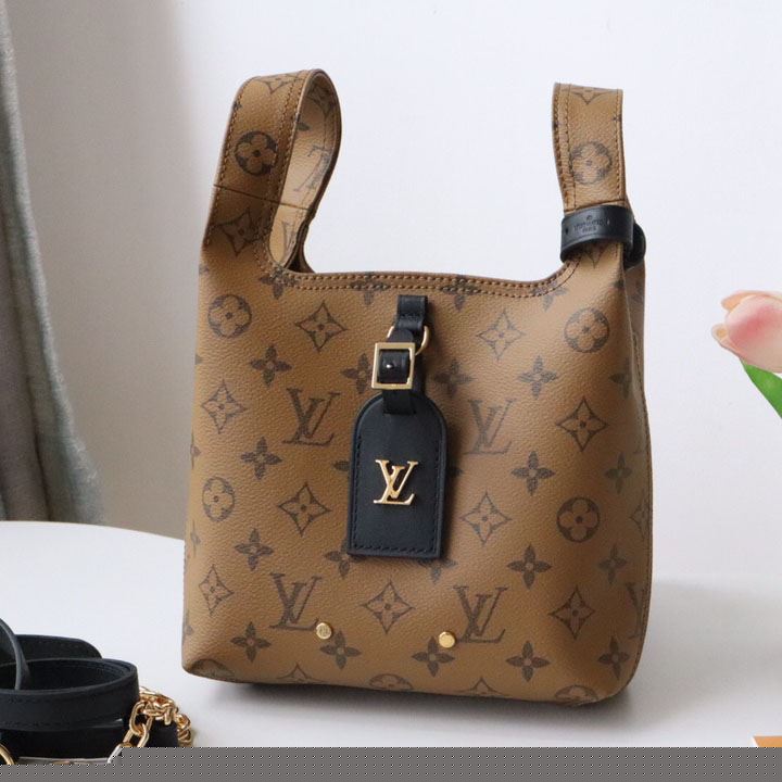 LV Shopping Bags